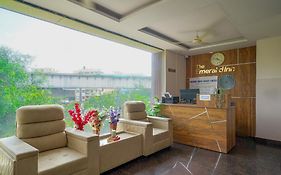 Open Hotel By Olive - The Emerald Inn